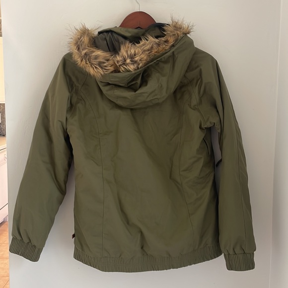 Burton Scarlet Womens Size Medium Ski Snowboard Jacket Olive Green - Picture 8 of 11